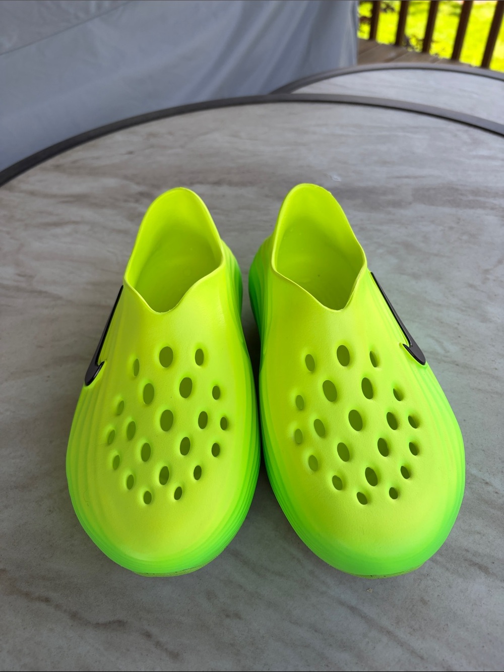 Nike Kids Neon Yellow-Green Slip-On Clog Shoes